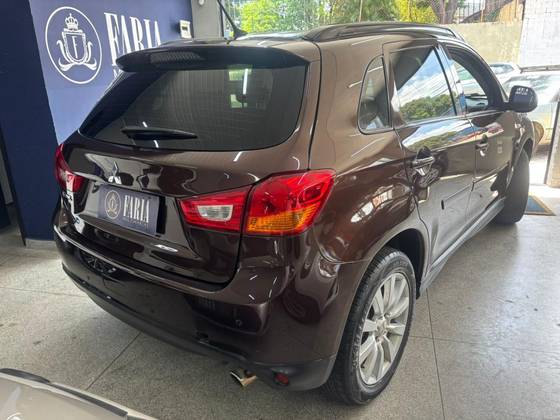 MITSUBISHI ASX 2.0 4X2 16V GASOLINA 4P AUTOMÁTICO MITSUBISHI ASX 2.0 4X2 16V GASOLINA 4P AUTOMÁTICO
